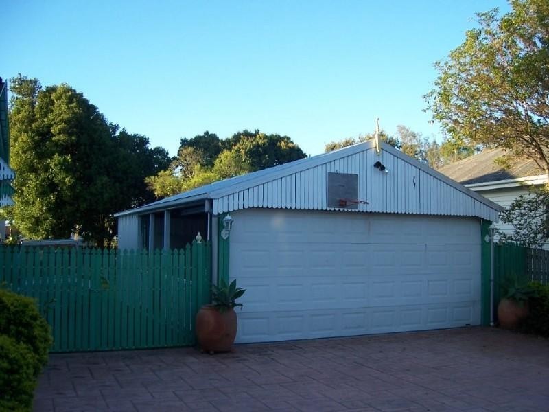 9 Windsor Place, Deception Bay QLD 4508