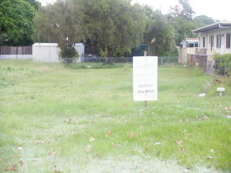93 Esplanade North, Deception Bay QLD 4508