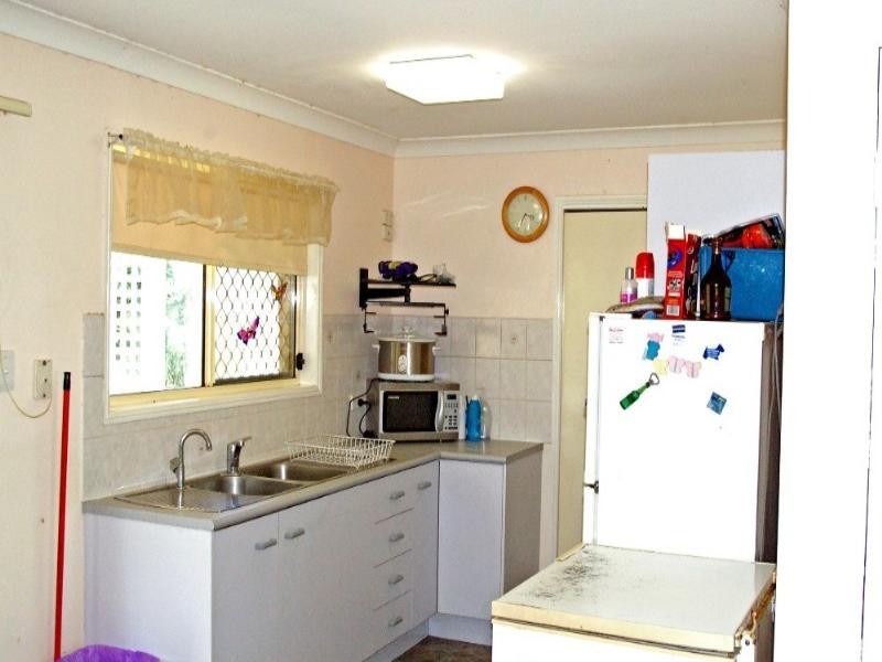 20 Surrey Court, Deception Bay QLD 4508