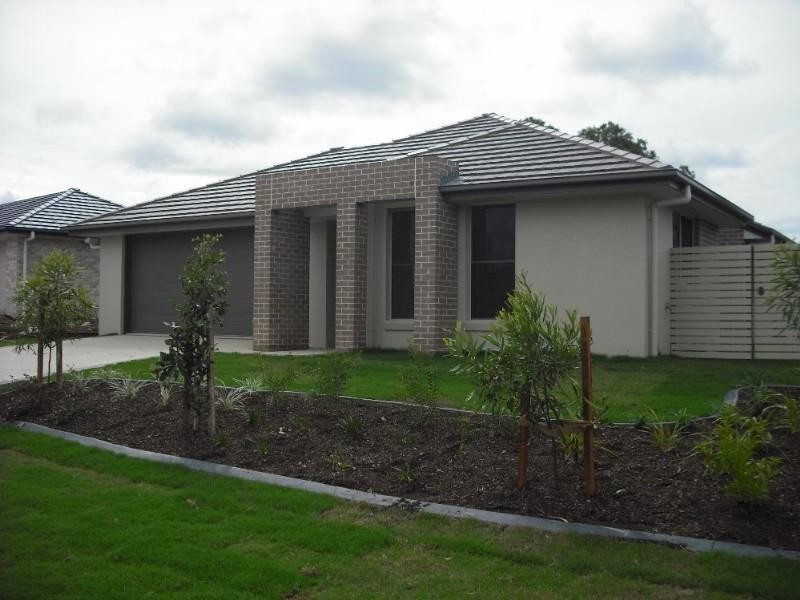 10 Rhiannon Drive, Bellmere QLD 4510