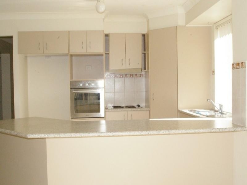 32 Cadell Crescent, Rothwell QLD 4022