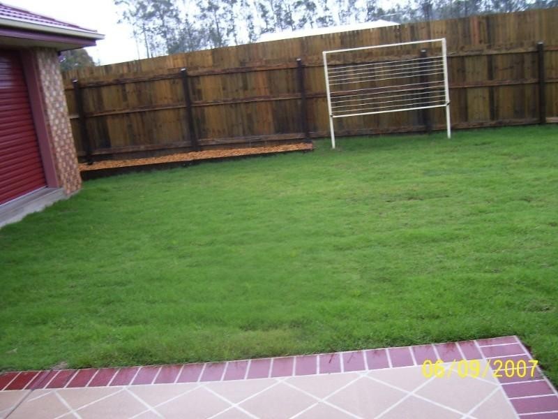 9 Coach Road West, Morayfield QLD 4506