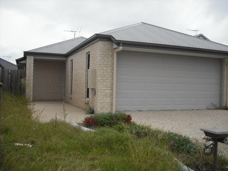 5A Olivine Court, Rothwell QLD 4022