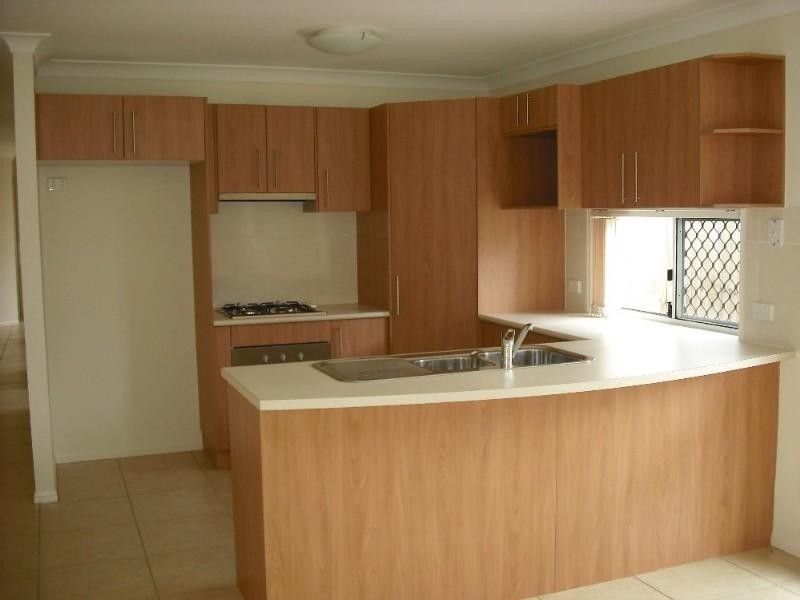 5A Olivine Court, Rothwell QLD 4022