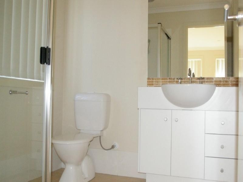 15 Pristine Place, Ningi QLD 4511