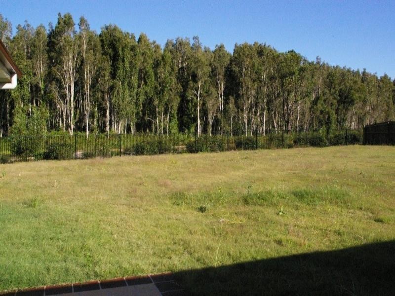 15 Pristine Place, Ningi QLD 4511