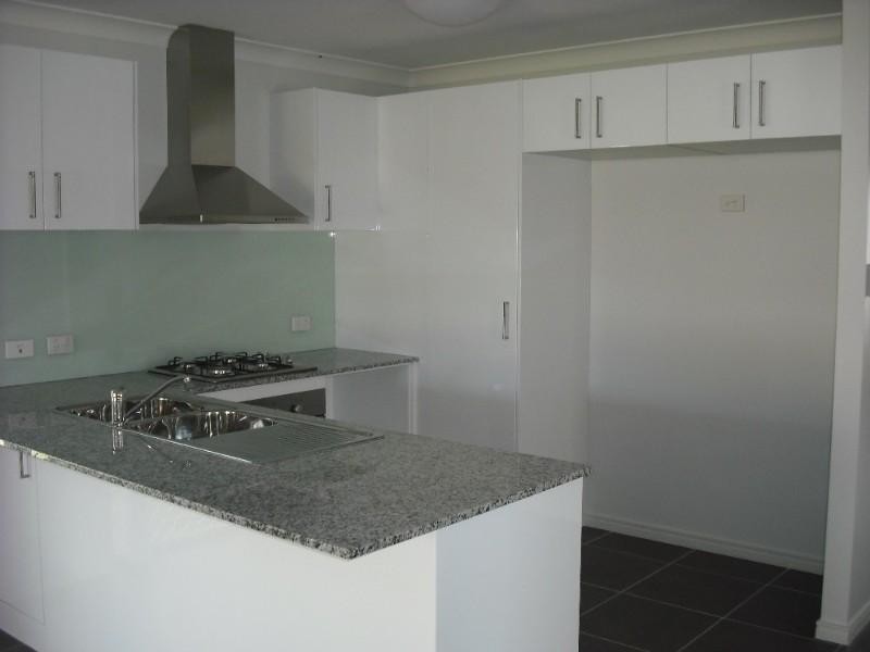 5 Groth Road, Morayfield QLD 4506