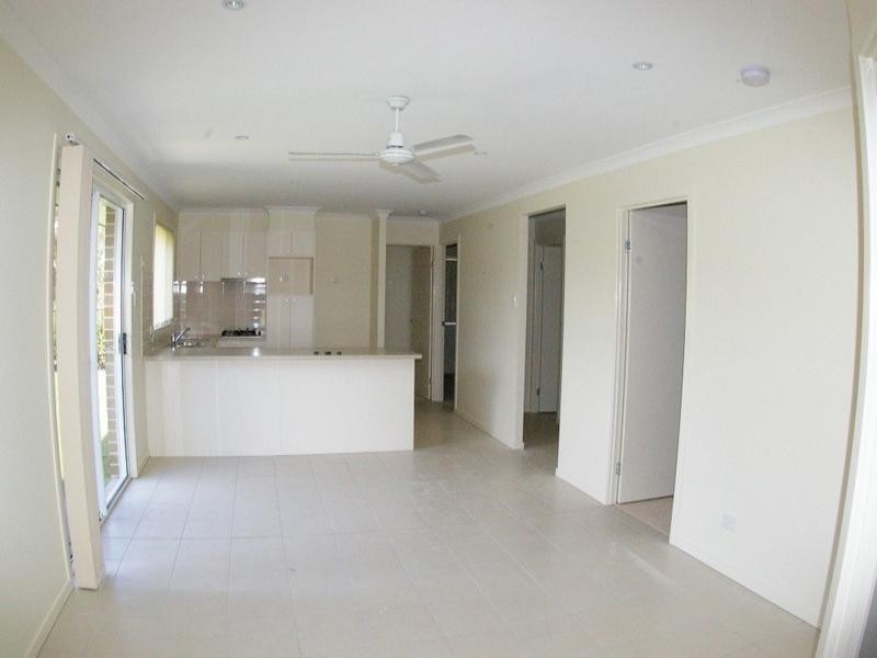 11 Pristine Place, Ningi QLD 4511
