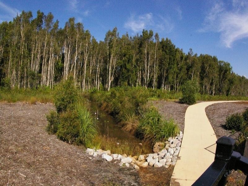 11 Pristine Place, Ningi QLD 4511