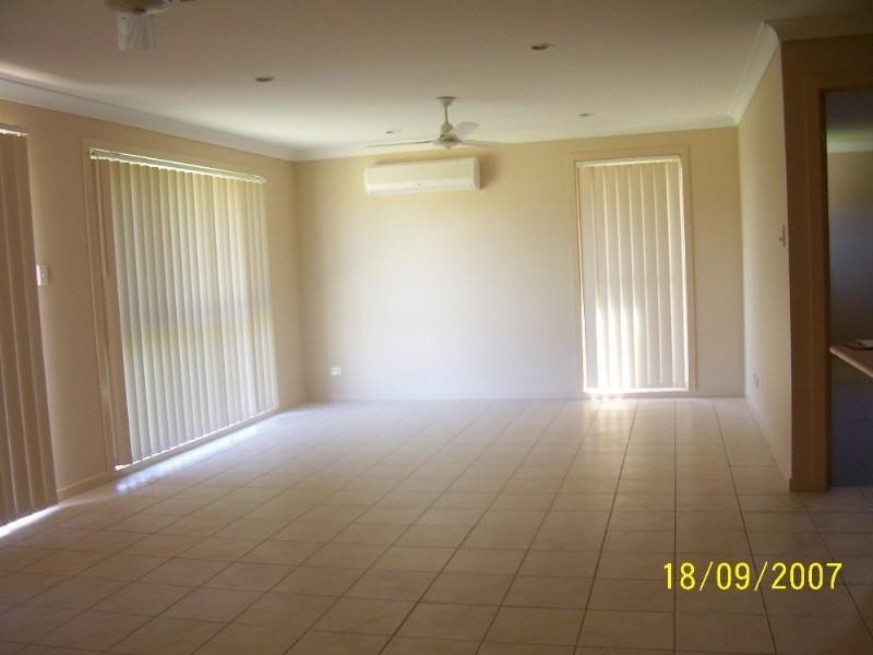 6 Radiata Court, Morayfield QLD 4506