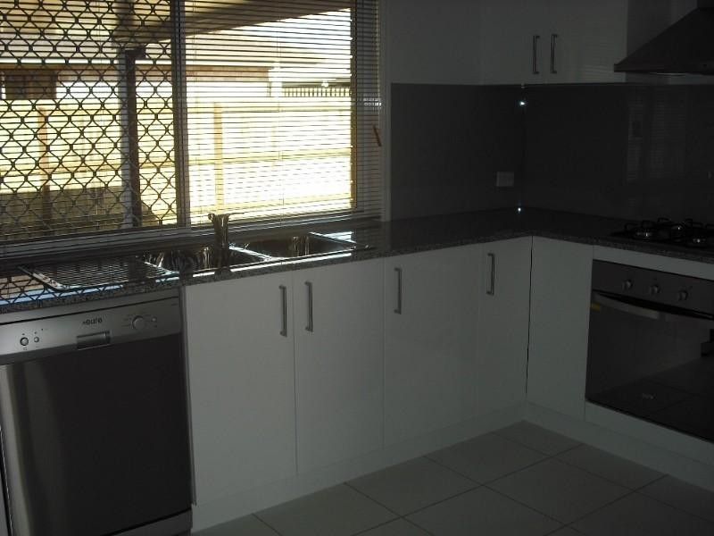 6 Pumello Court, Bellmere QLD 4510