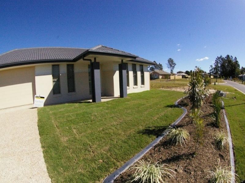 3 Tara Grove, Bellmere QLD 4510