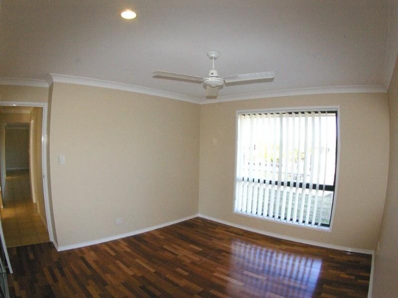 9 Cairns Crescent, Deception Bay QLD 4508