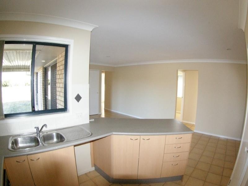 9 Cairns Crescent, Deception Bay QLD 4508