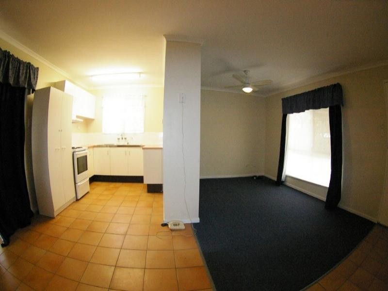 8 Finch Court, Deception Bay QLD 4508