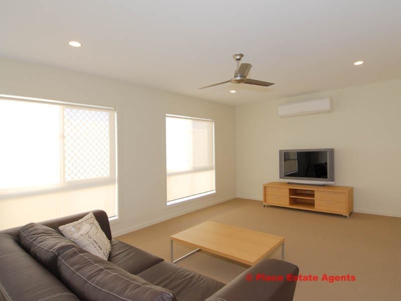 12 Caitlin Court, Rothwell QLD 4022