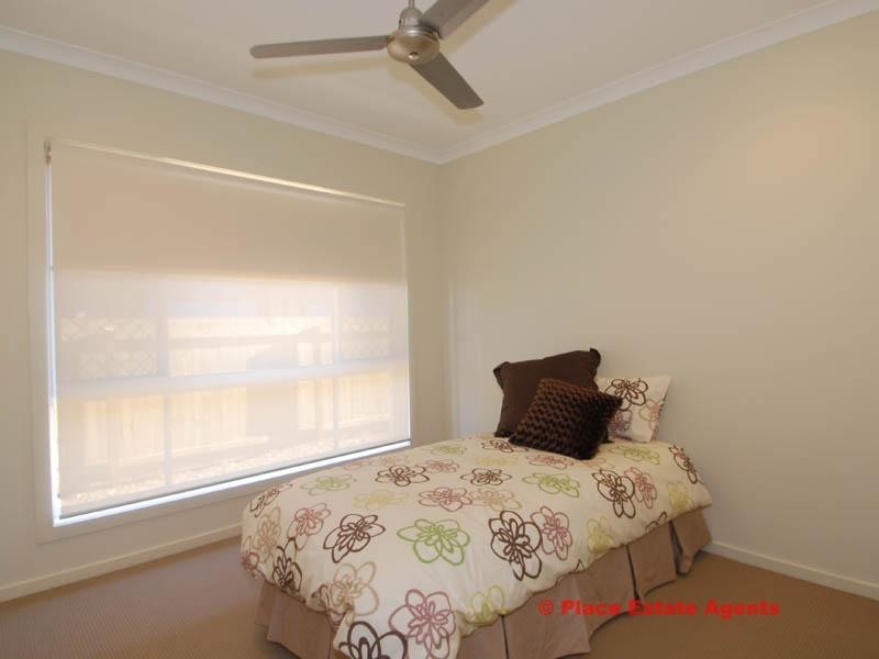 12 Caitlin Court, Rothwell QLD 4022