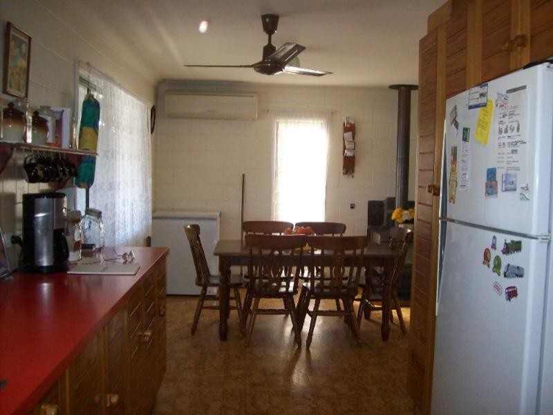 104 Lipscombe Road, Deception Bay QLD 4508