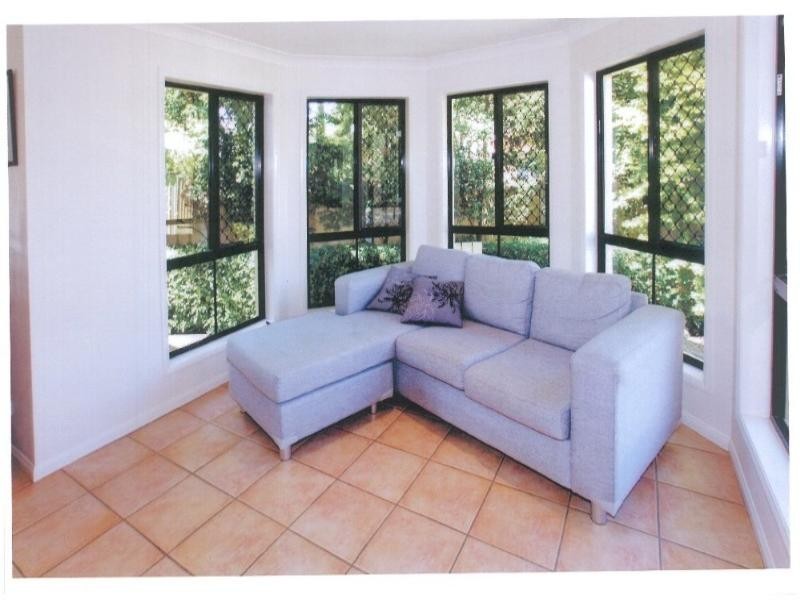 6 Mariner Court, Scarborough QLD 4020