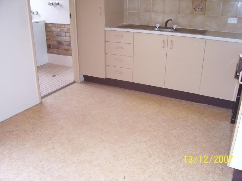 4/10 Seaview Parade, Deception Bay QLD 4508