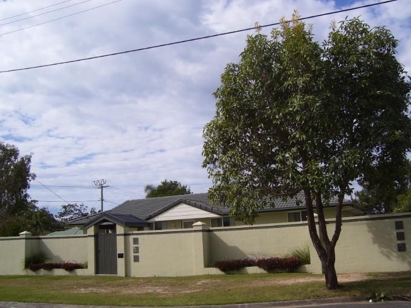 1 Parsons Blvde, Deception Bay QLD 4508
