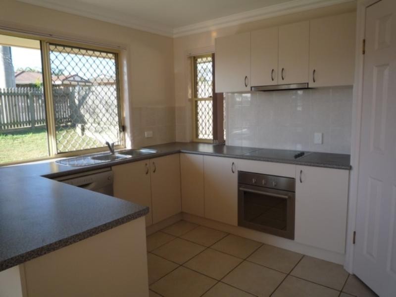 1 Nadine Place, Deception Bay QLD 4508