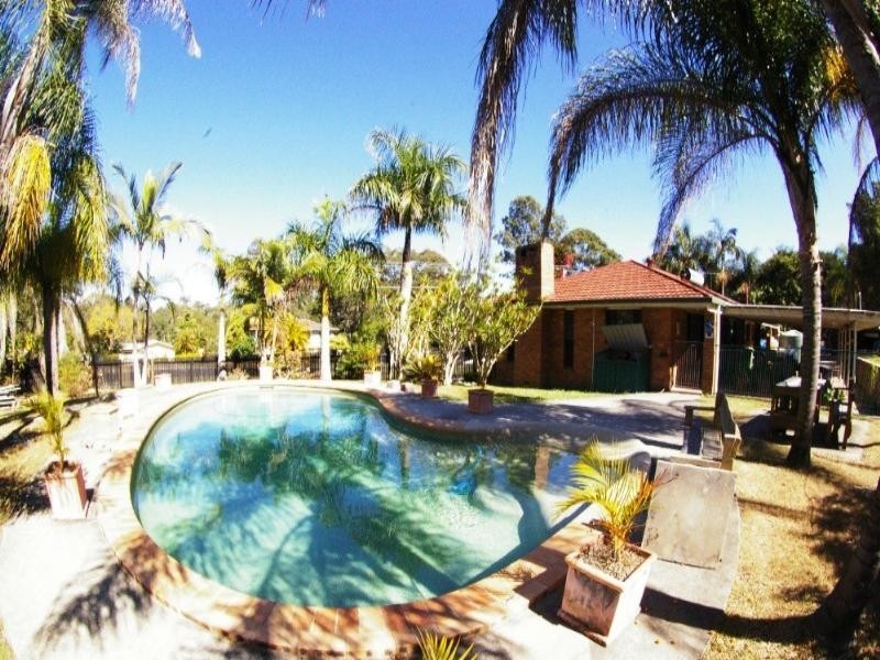 15 Warren Crescent, Deception Bay QLD 4508