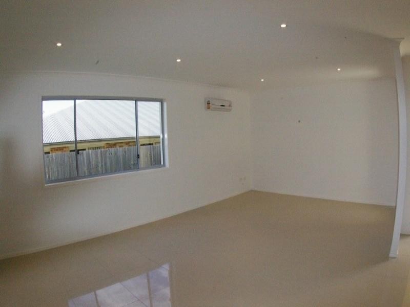 3/17 Lady Bowen Parade, Rothwell QLD 4022