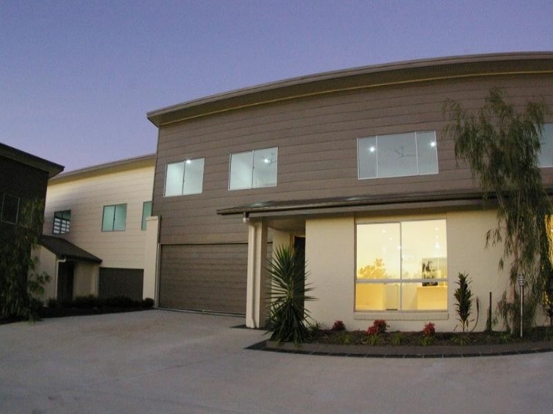 7/17 Lady Bowen Parade, Rothwell QLD 4022