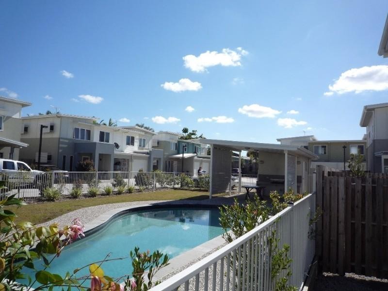 11/9 Pitt Road, Burpengary QLD 4505