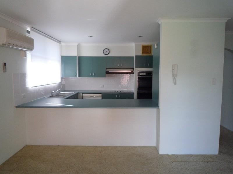 15/2A View Street, Woody Point QLD 4019