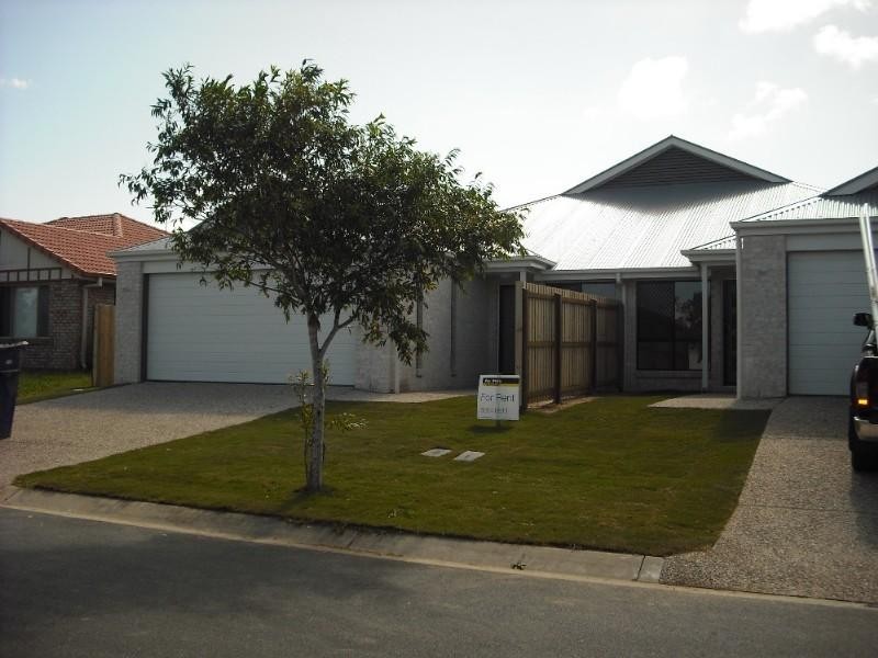 a/11 Norseman Street, Rothwell QLD 4022