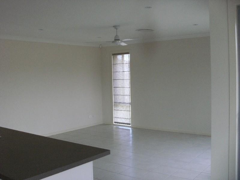 27 Daintree Street, Bellmere QLD 4510