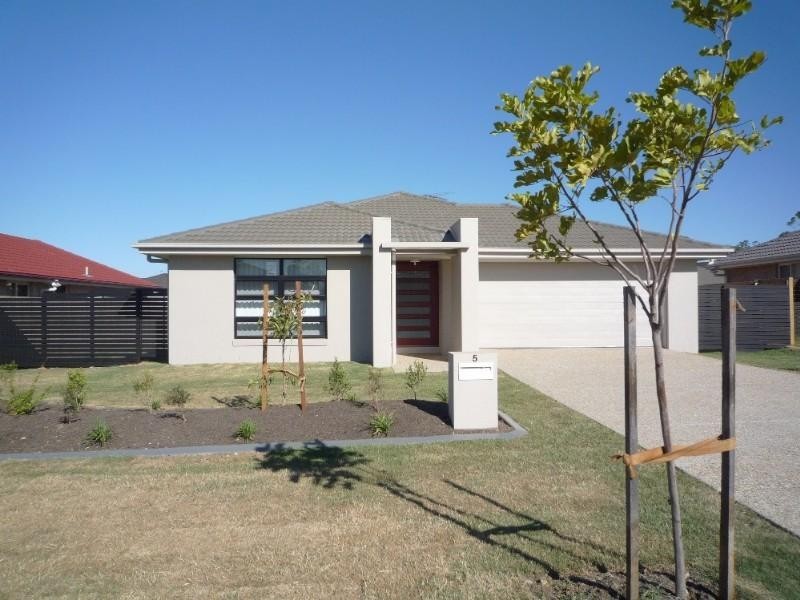 5 Rhiannon Drive, Bellmere QLD 4510