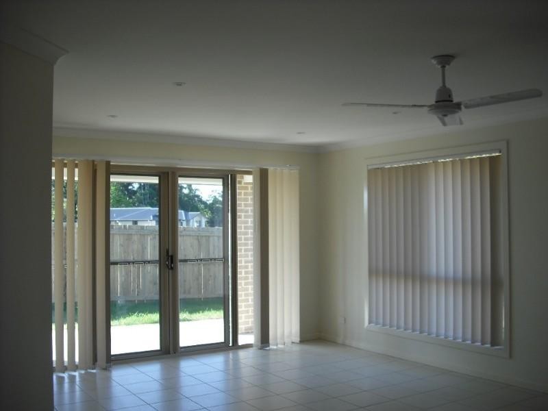 10 Rhiannon Drive, Bellmere QLD 4510