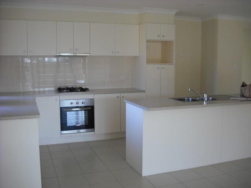 10 Rhiannon Drive, Bellmere QLD 4510