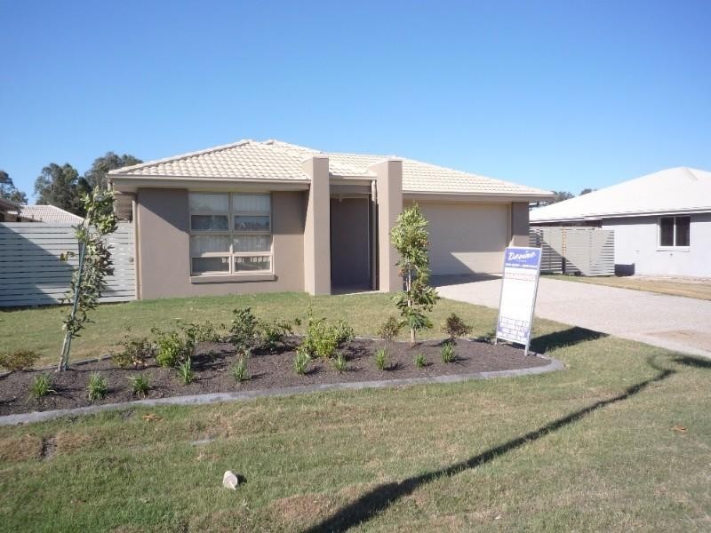 8 Tara Grove, Bellmere QLD 4510