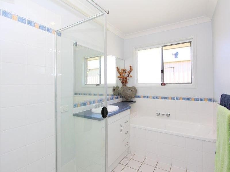 61 Mariner Boulevard, Deception Bay QLD 4508