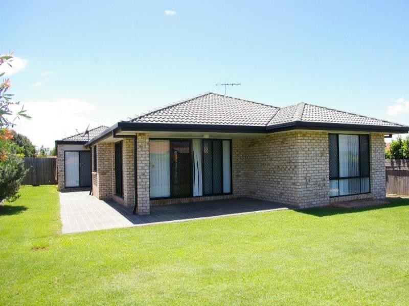 9 Magenta Court, Griffin QLD 4503