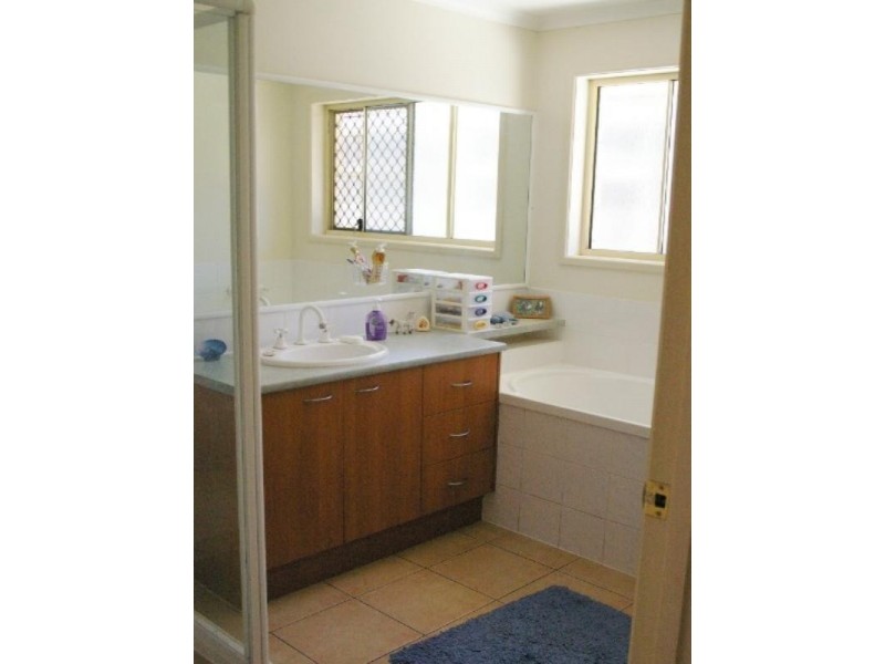 48 Mariner Boulevard, Deception Bay QLD 4508