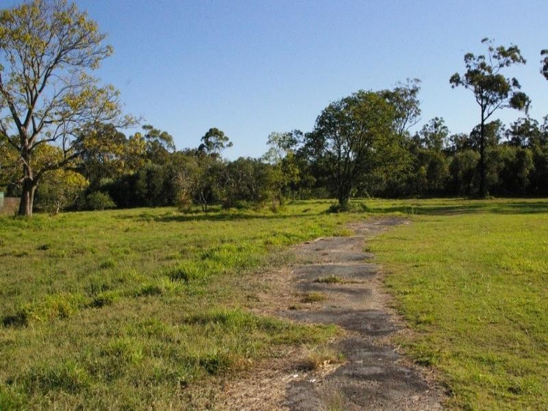 219 Deception Bay Road, Deception Bay QLD 4508