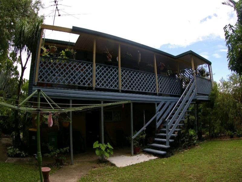 8 Simon Street, Deception Bay QLD 4508