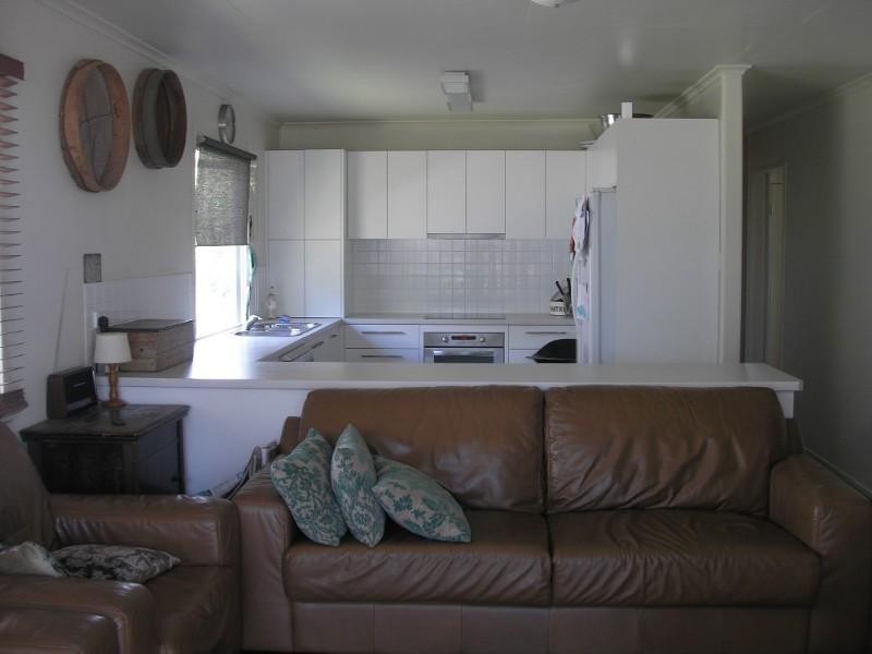 35 Captain Cook Parade, Deception Bay QLD 4508