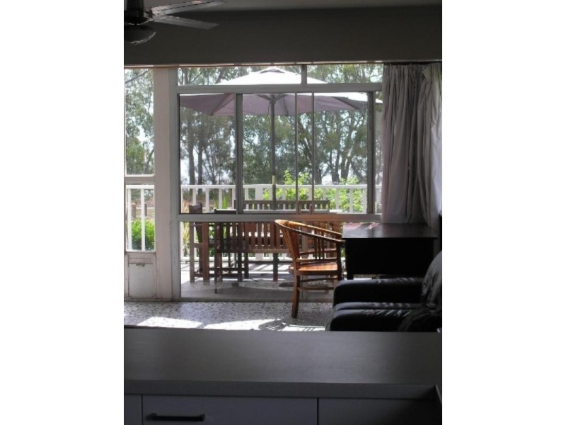 35 Captain Cook Parade, Deception Bay QLD 4508