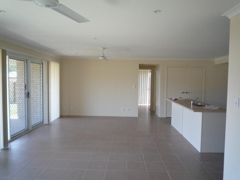 19 Eucalyptus Place, Ningi QLD 4511