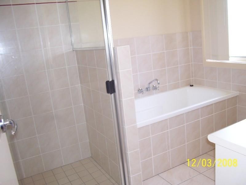 8 Radiata Court, Morayfield QLD 4506