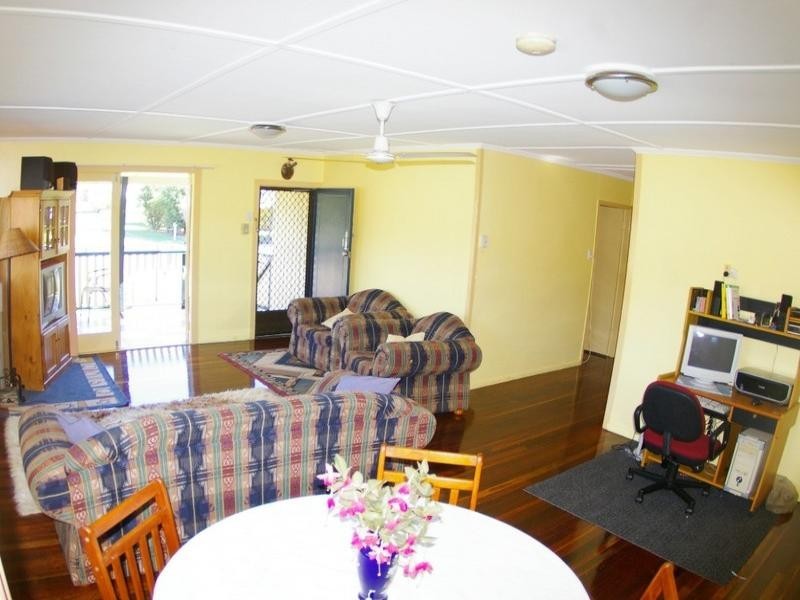 42 Park Road, Deception Bay QLD 4508