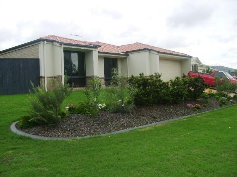 62 – 64 Hollywood Avenue, Bellmere QLD 4510