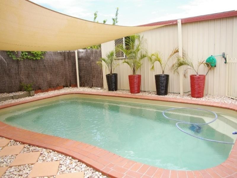 7 Pauline Court, Deception Bay QLD 4508