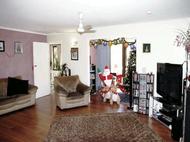 77 Kurumba Street, Kippa-ring QLD 4021